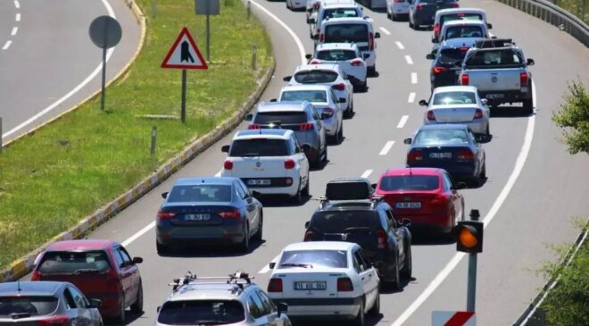 Türkiye’de alışılmışın aksine içten yanmalı motorlu araçlar değil elektrikli araç sayısı hızla artıyor